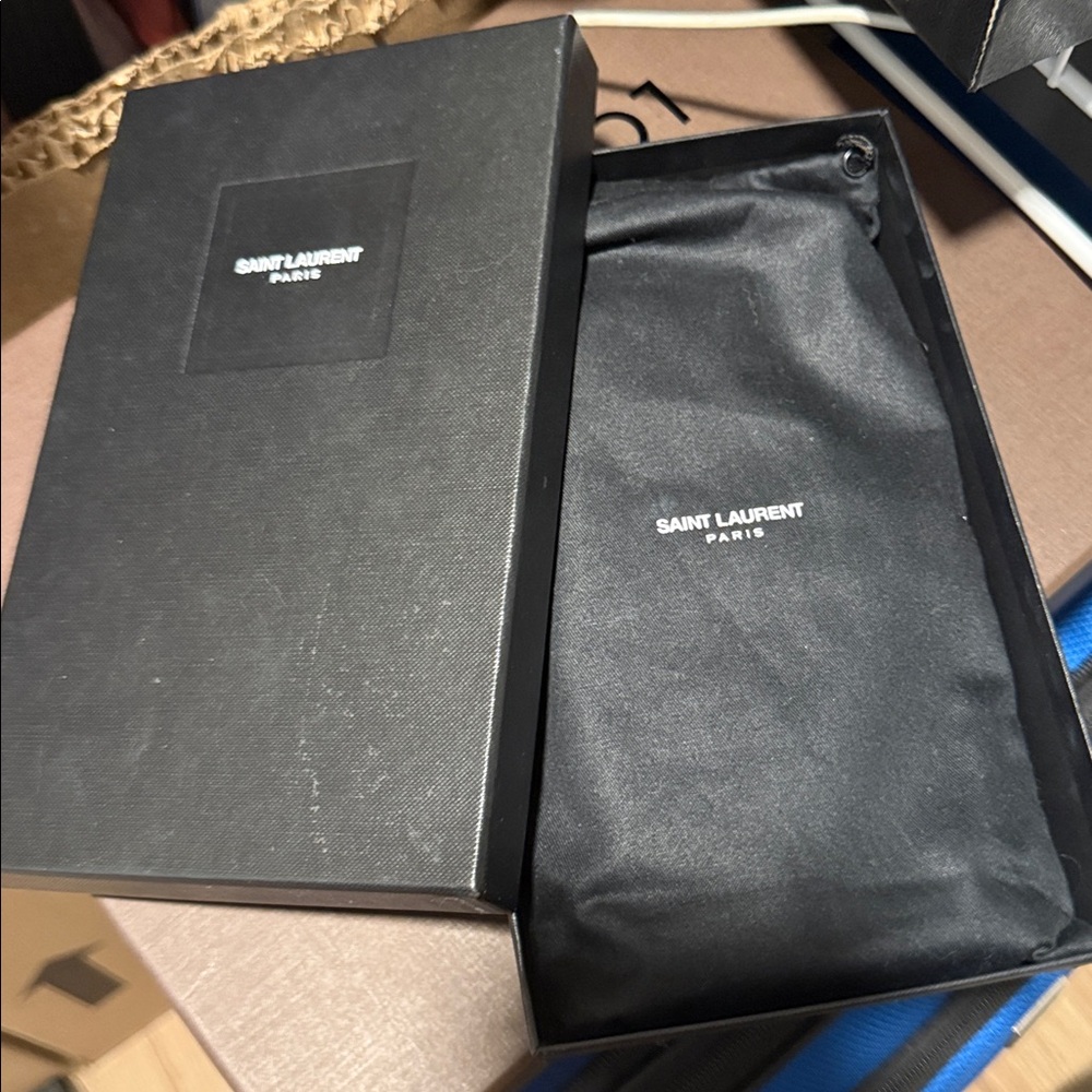 Authentic Shiny Matalic Pink YSL Yves Saint Laurent Wallet Genuine Leather - Picture 17 of 17